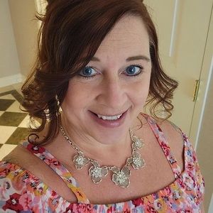 Meet your Posher, Candy